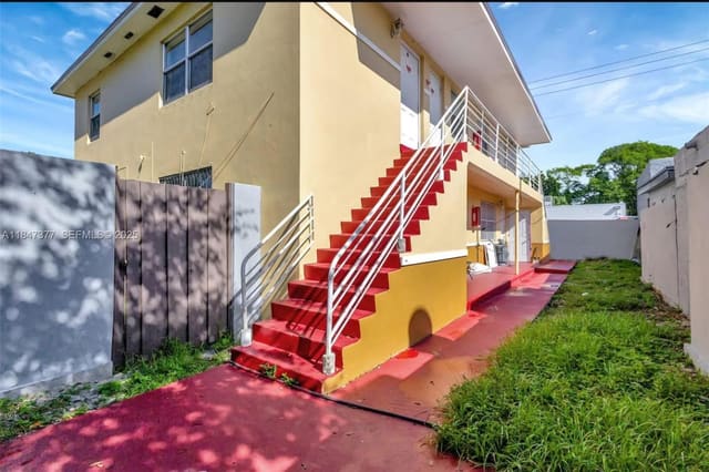 1006 10th Street, sold in Freshwater Add To Wpb, West Palm Beach, FL