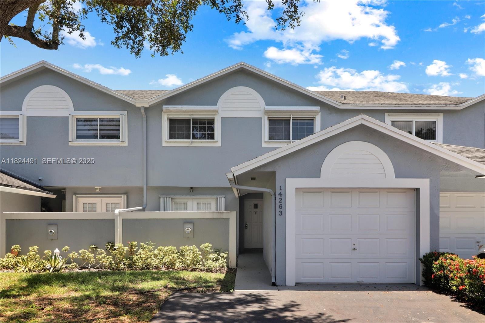 3 bedroom home for sale at 14263 97th, Miami, FL 33186 — $450,000