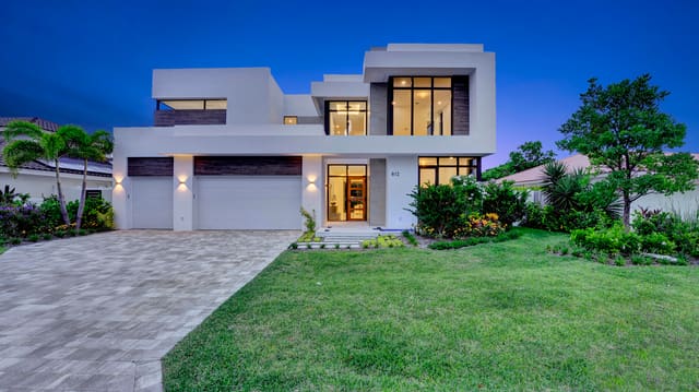 812 Malaga Drive, Boca Raton, FL 33432