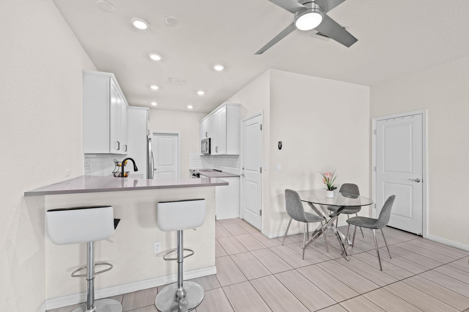 1190 Eucalyptus Drive 5, Hollywood, FL 33021 photo 12