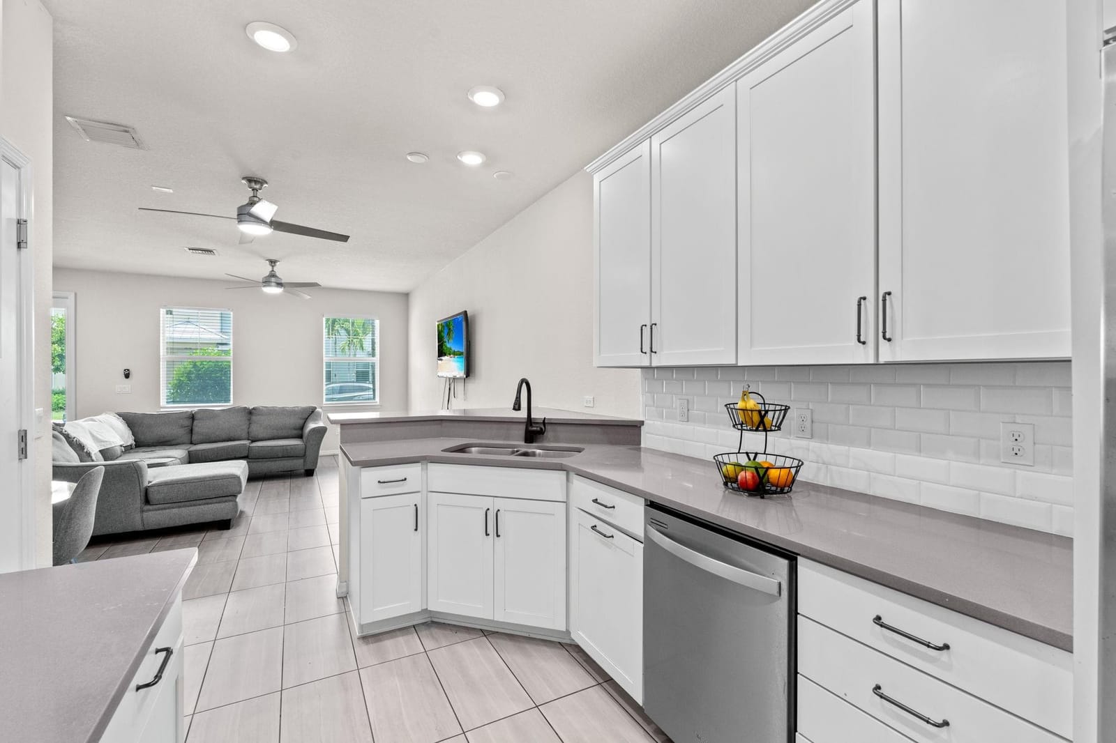 1190 Eucalyptus Drive 5, Hollywood, FL 33021 photo 15