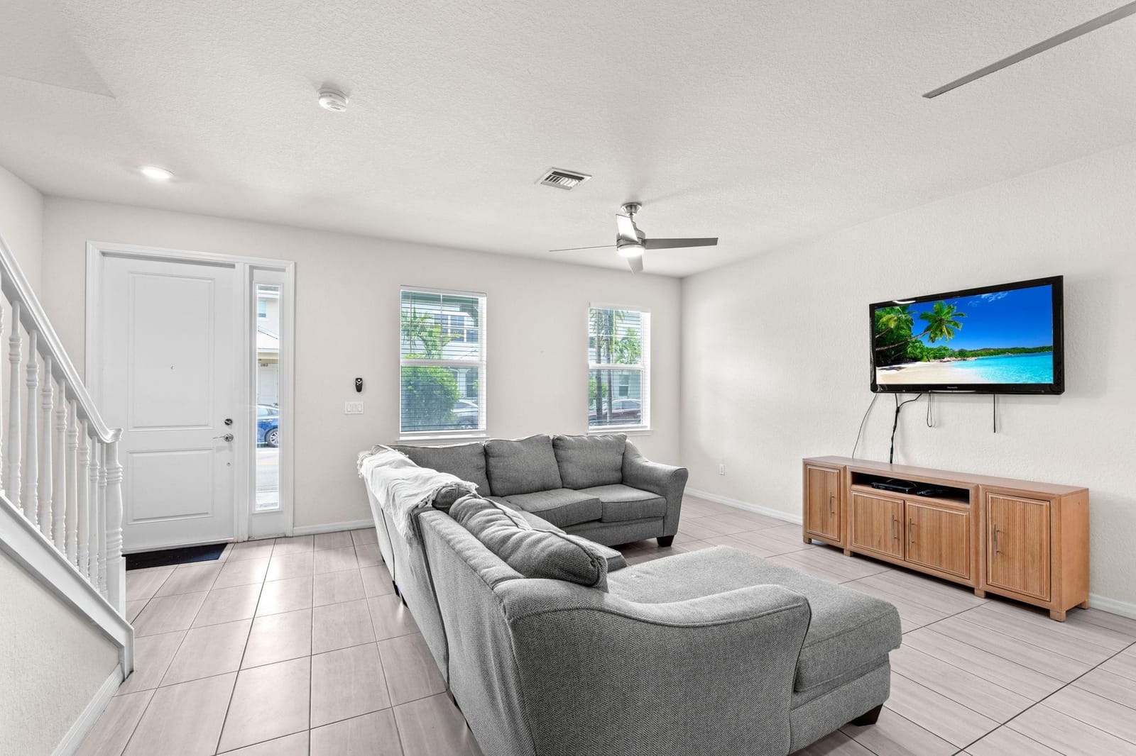 1190 Eucalyptus Drive 5, Hollywood, FL 33021 photo 9