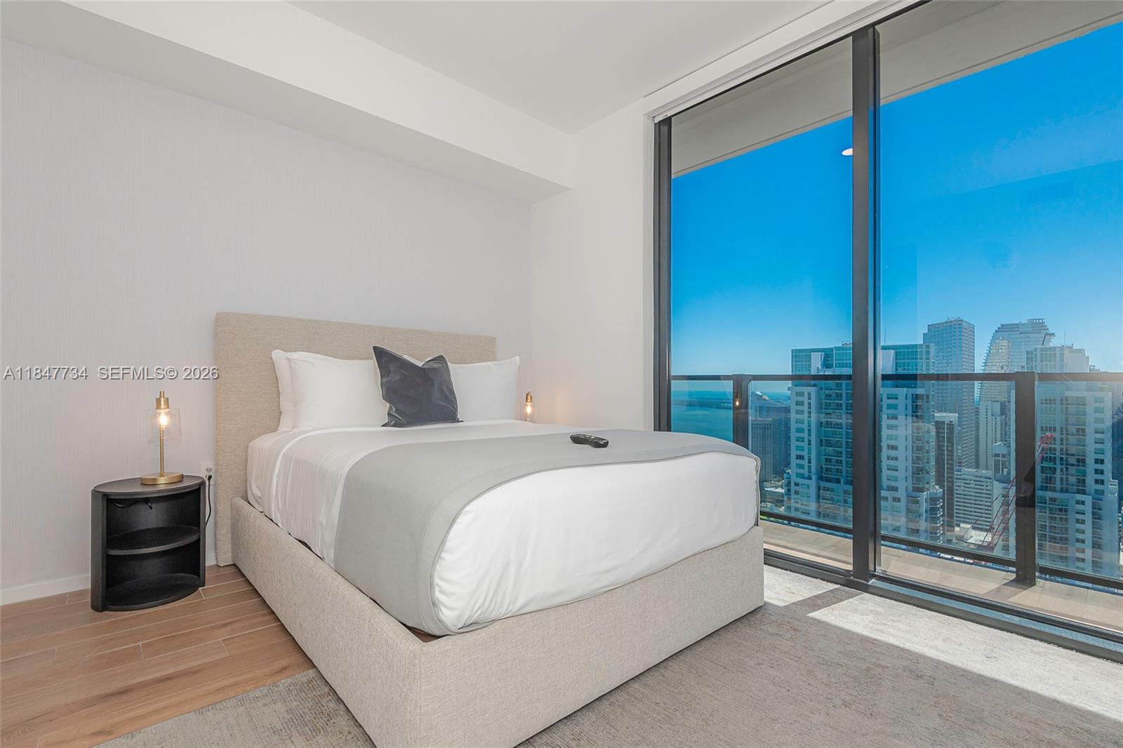 398 NE 5th Street 4417, Miami, FL 33132 photo 21