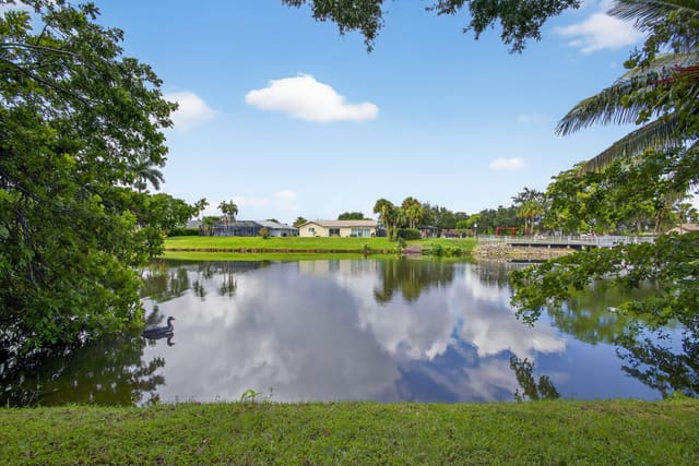 1233 Mystic Way, sold in South Shore 1 Of Wellington, Wellington, FL