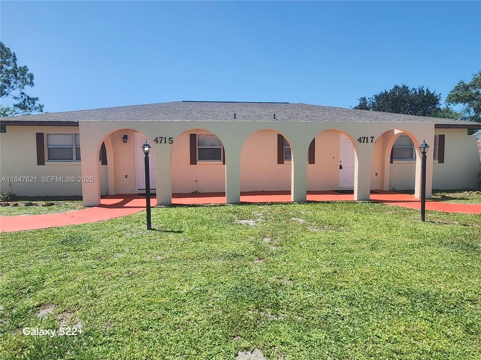 4715 Leucadendra Drive, Sebring, FL 33872