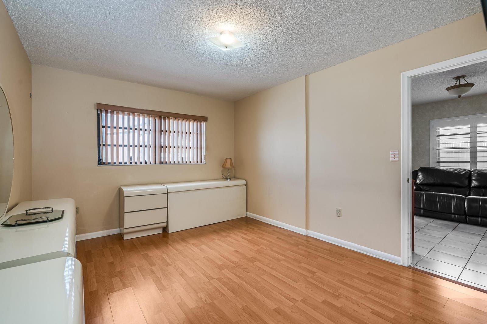 6562 W 22nd Court, Hialeah, FL 33016 photo 14