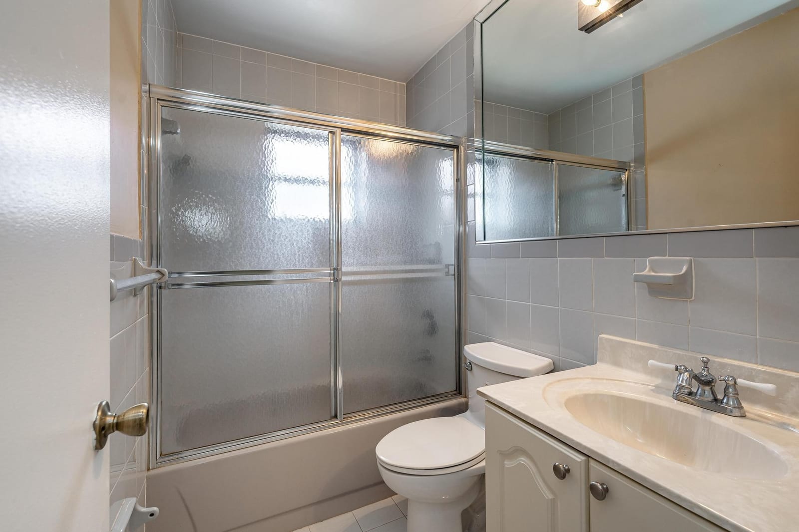 6562 W 22nd Court, Hialeah, FL 33016 photo 16
