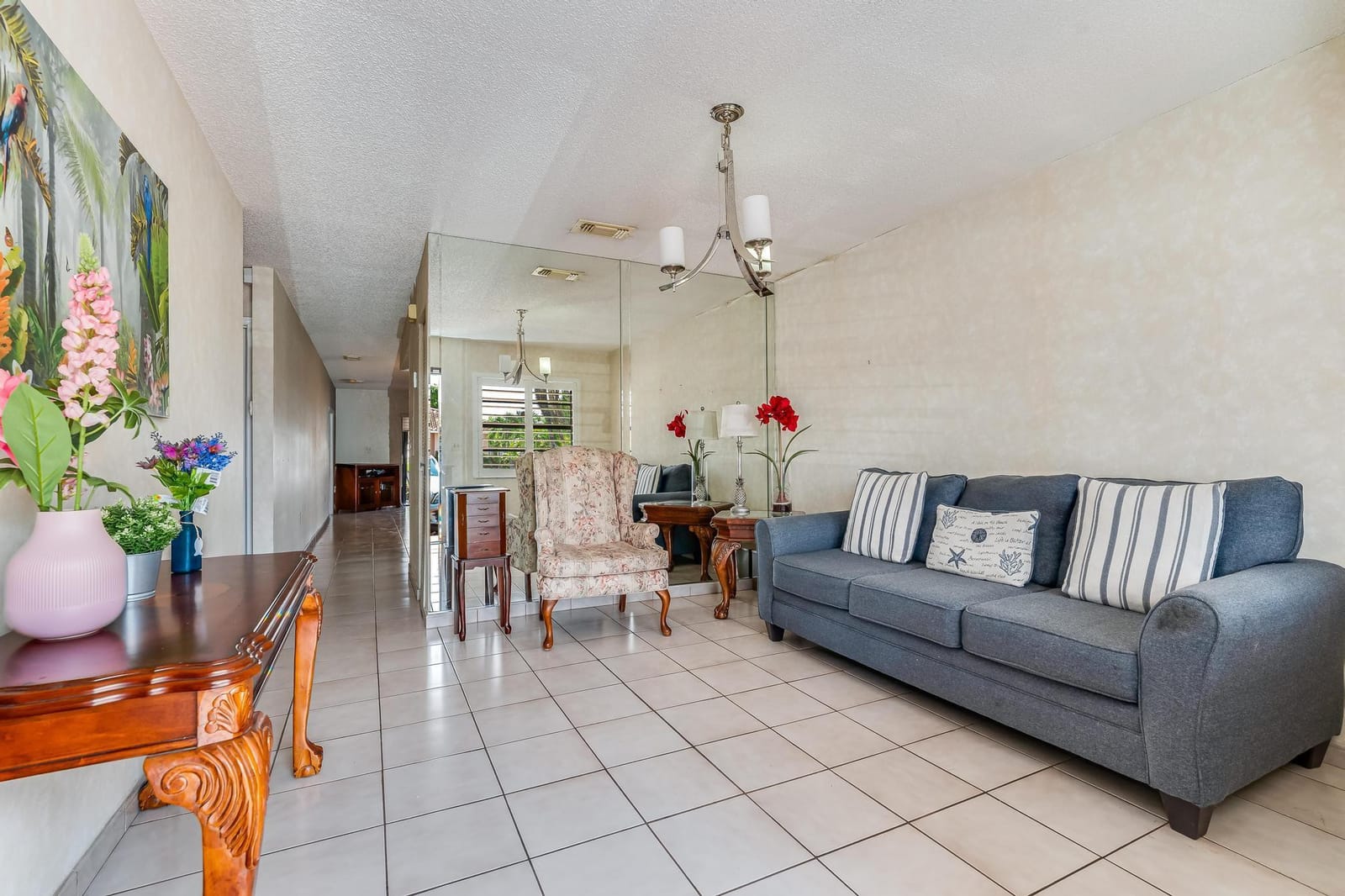 6562 W 22nd Court, Hialeah, FL 33016 photo 3