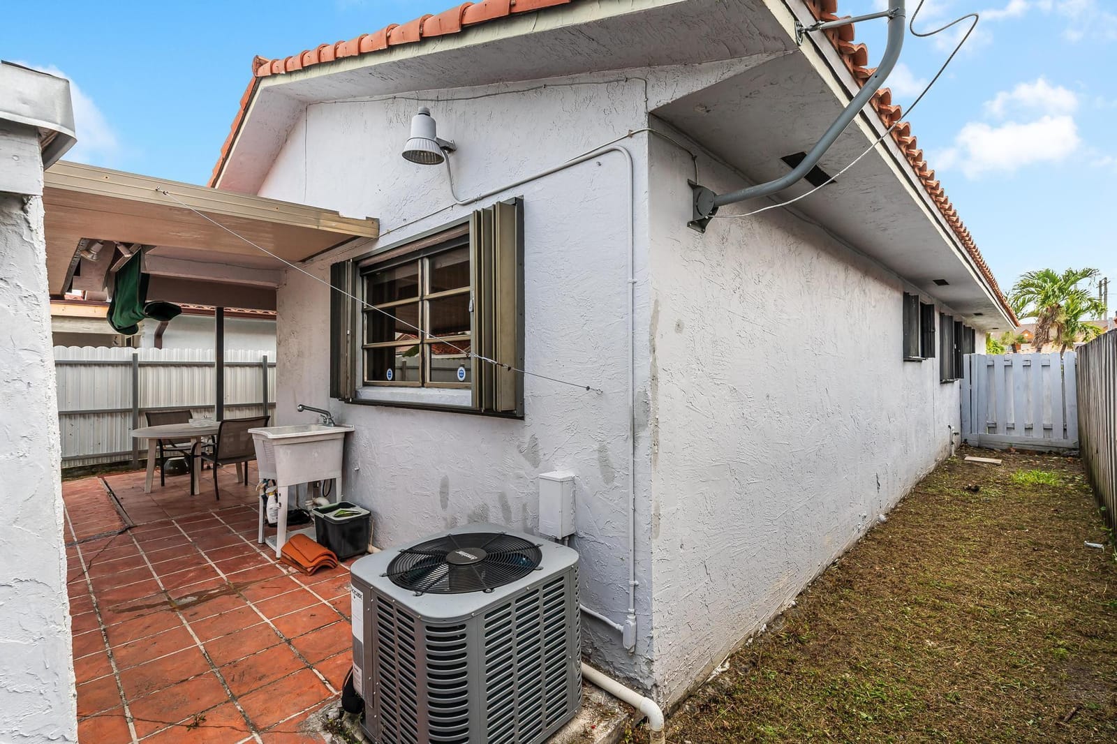 6562 W 22nd Court, Hialeah, FL 33016 photo 21