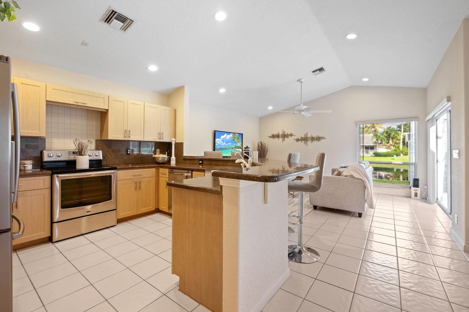 1110 Fairfax Lane, Weston, FL 33326 photo 12