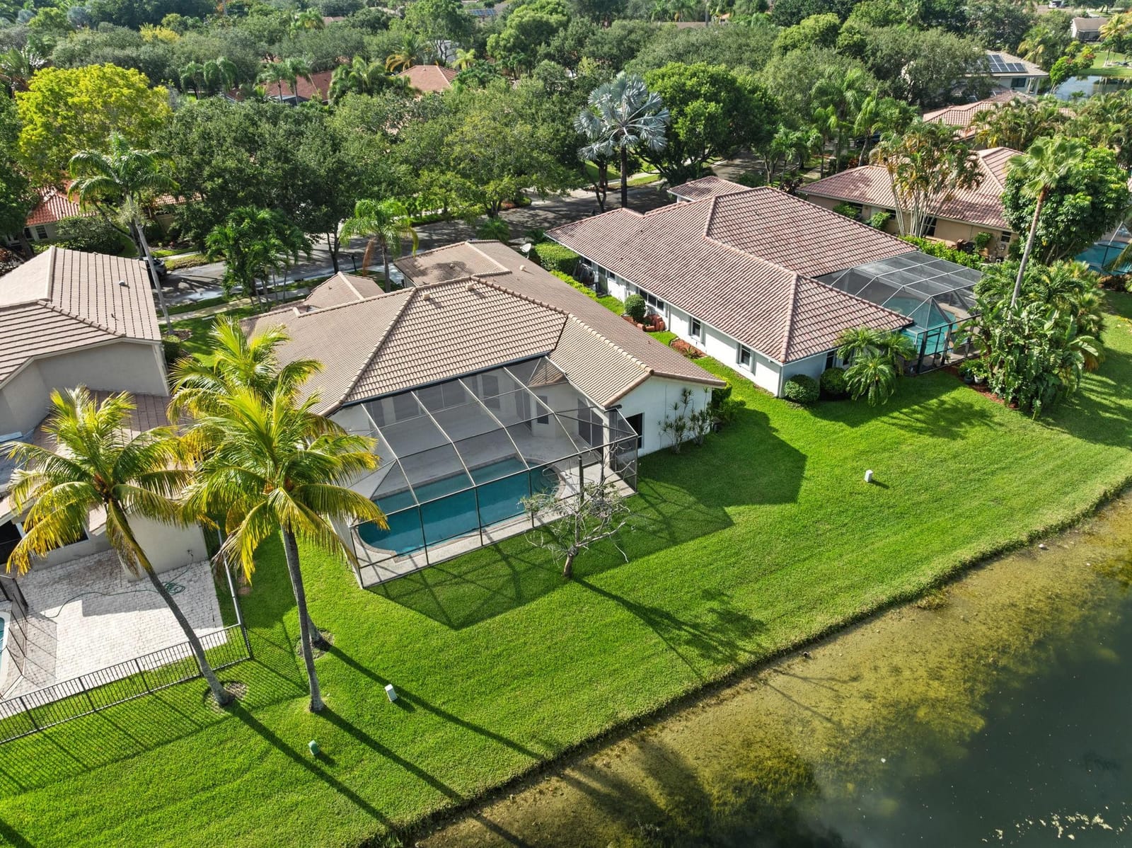 1110 Fairfax Lane, Weston, FL 33326 photo 4