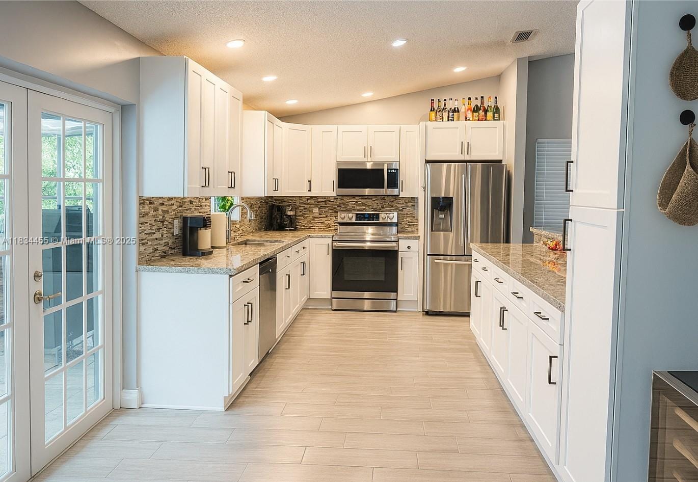 8140 NW 50th Street — photo 5
