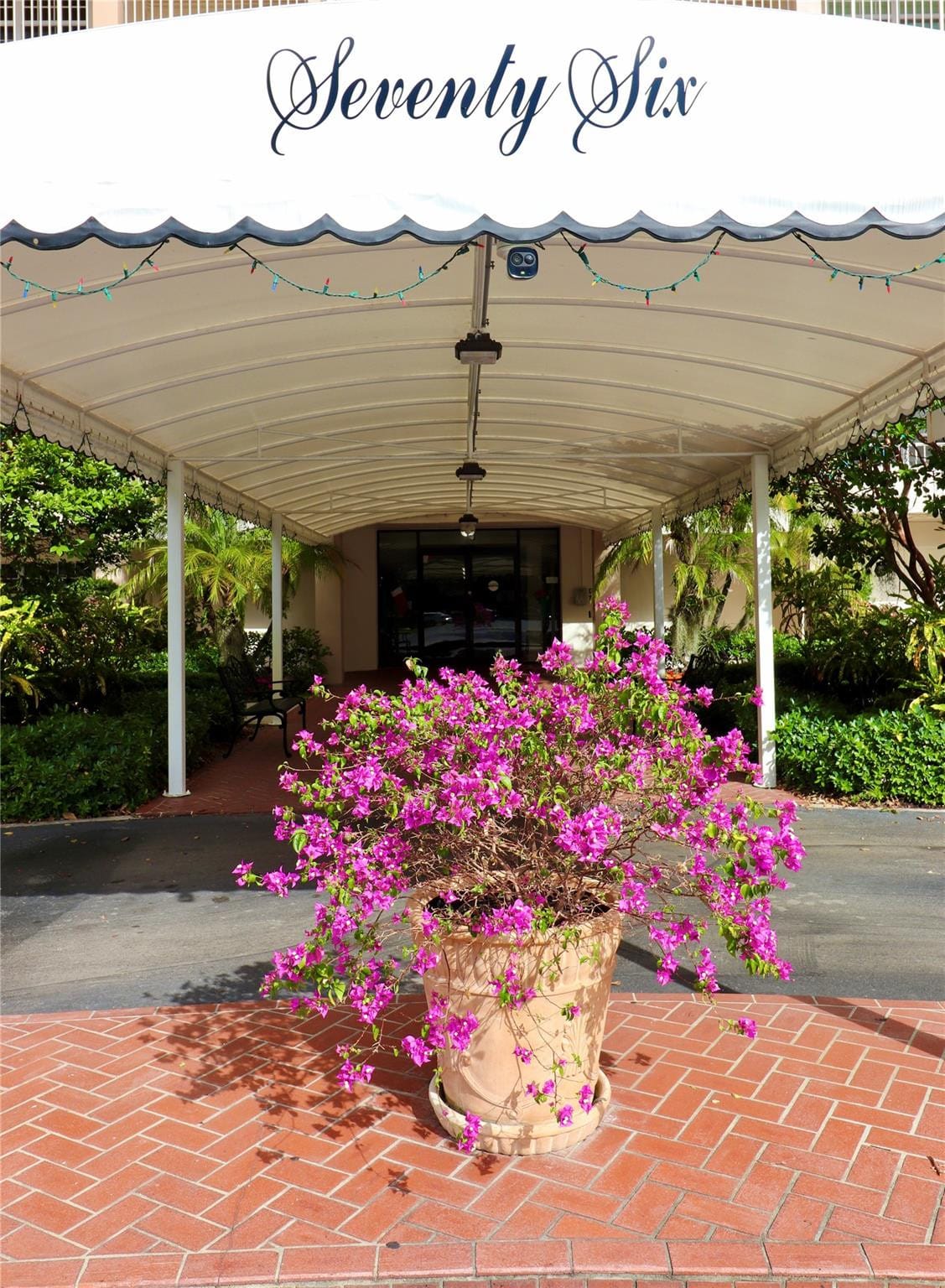 3900 Oaks Clubhouse Drive 305, Pompano Beach, FL 33069 photo 25