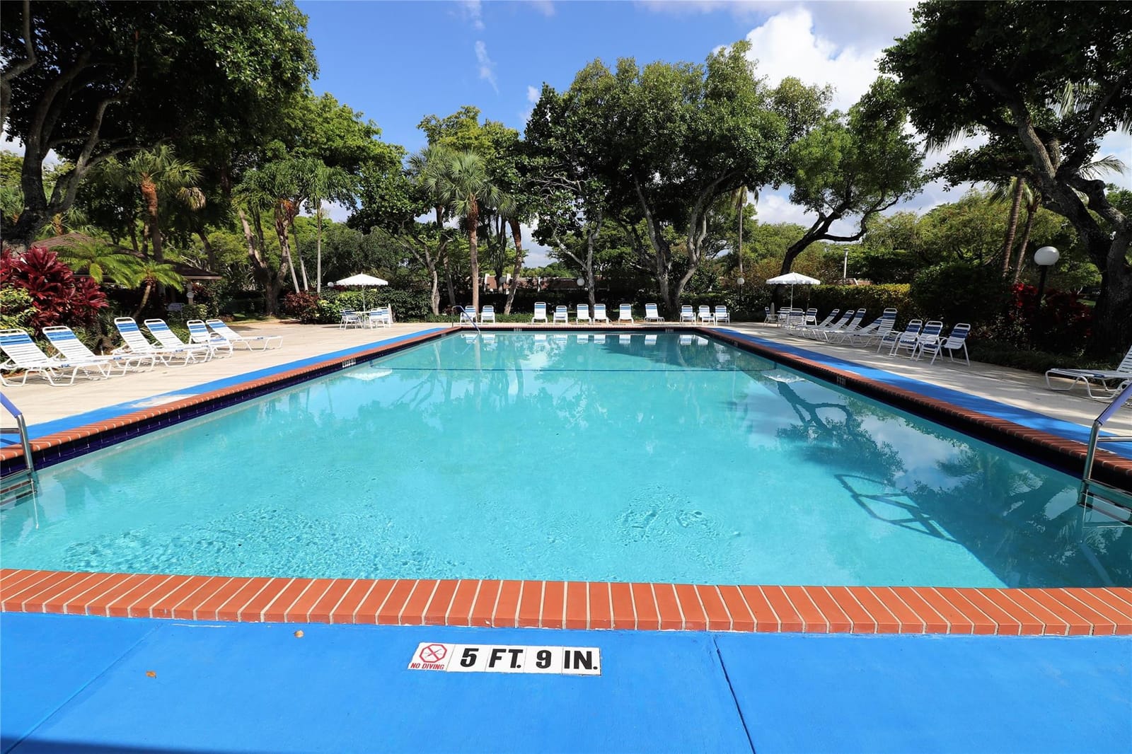 3900 Oaks Clubhouse Drive 305, Pompano Beach, FL 33069 photo 29