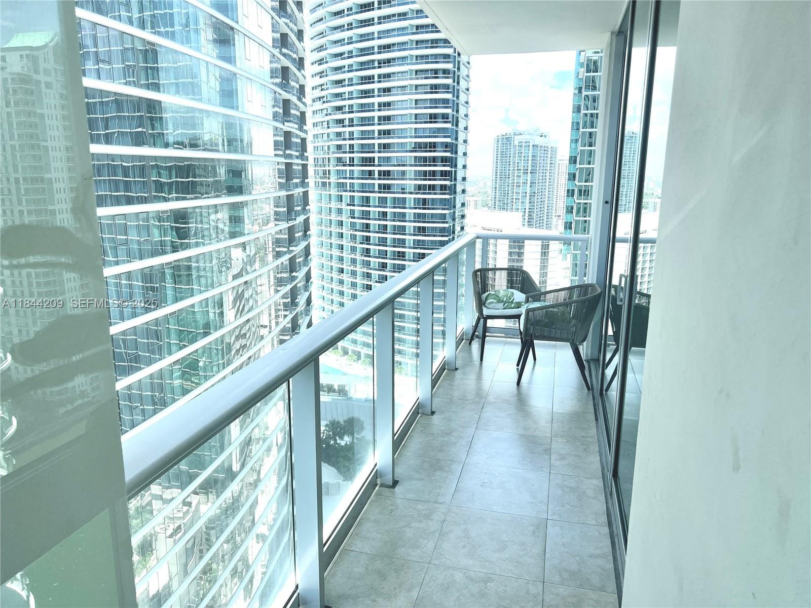 300 S Biscayne Boulevard T-2902, Miami, FL 33131 photo 11