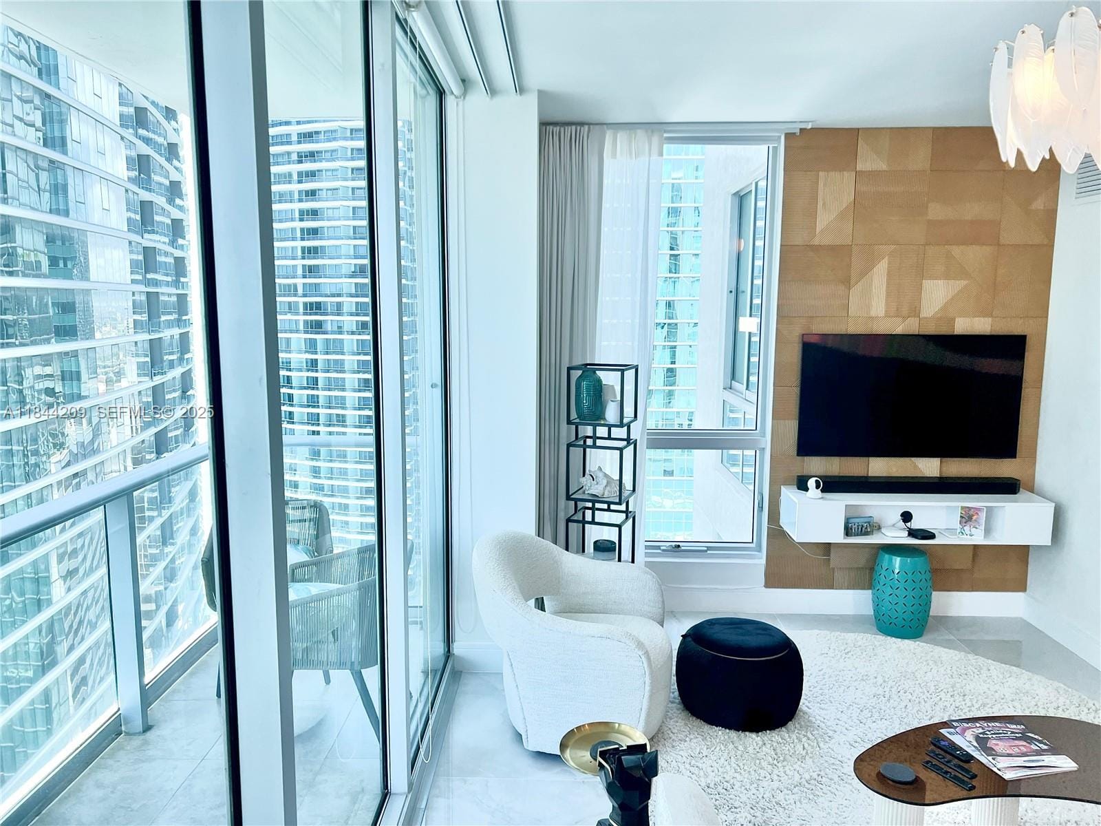 300 S Biscayne Boulevard T-2902, Miami, FL 33131 photo 12