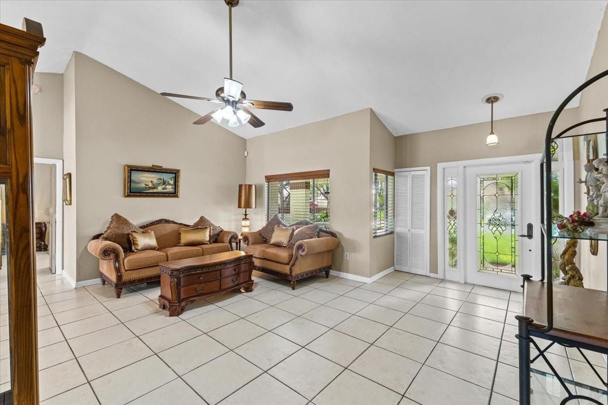 5715 SW 87th Avenue — photo 3
