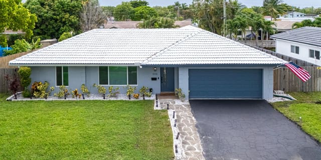555 NW 15th Avenue, Boca Raton, FL 33486