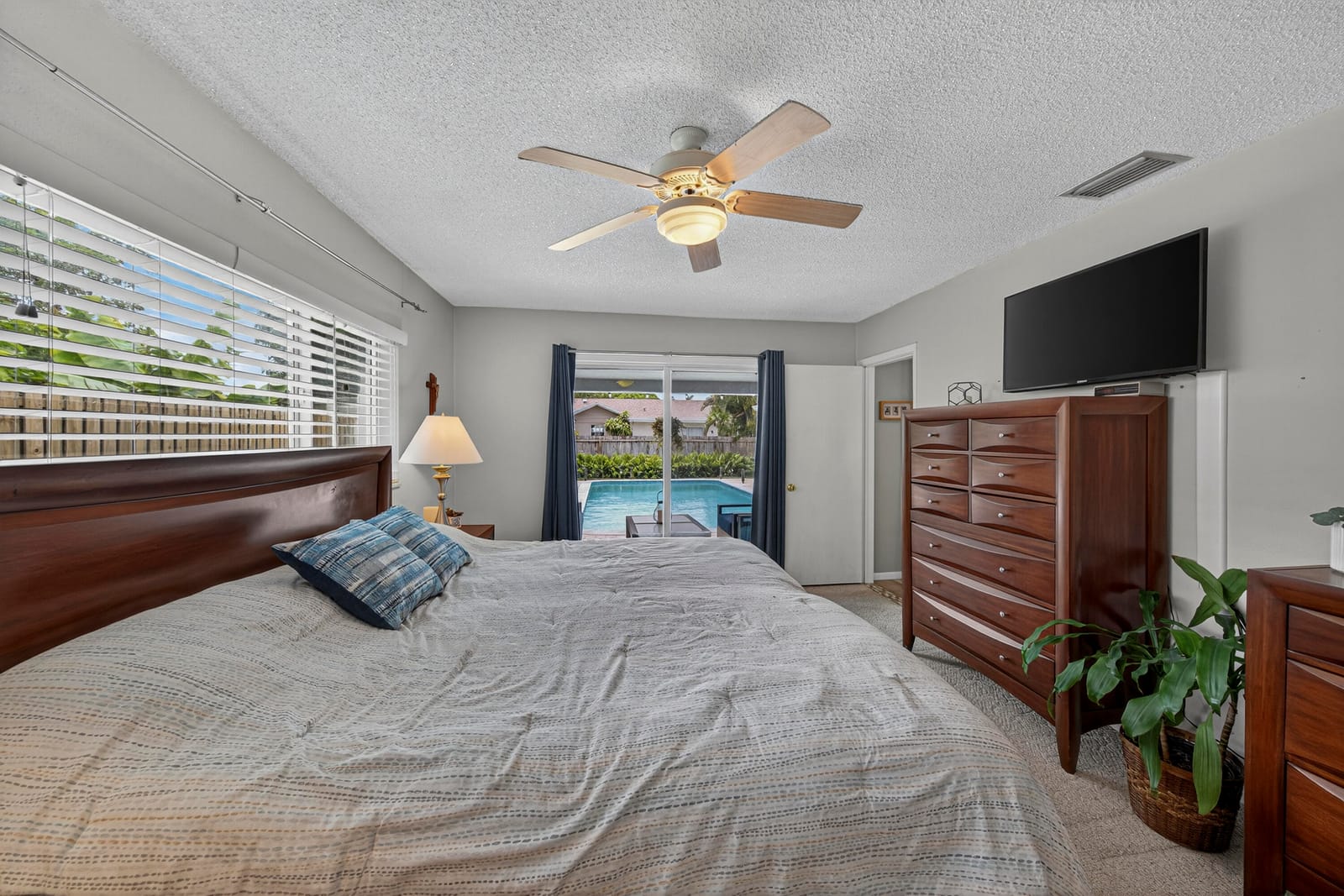 555 NW 15th Avenue, Boca Raton, FL 33486 photo 13