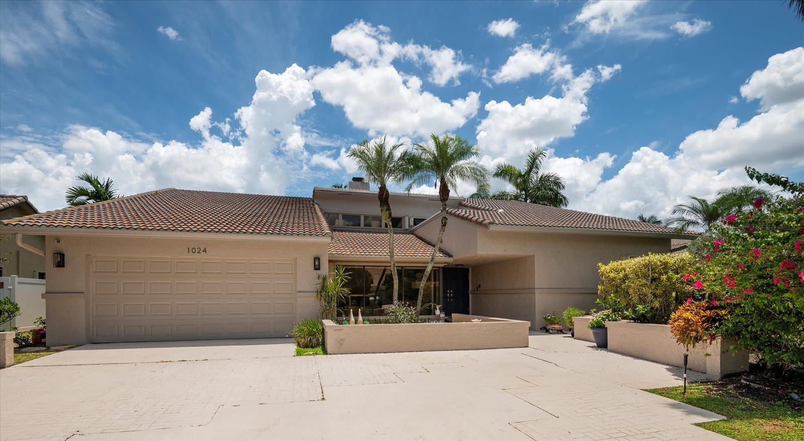 1024 NW 99th Avenue, Plantation, FL 33322