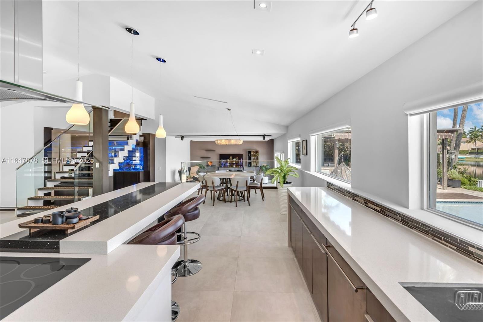 11335 NW 66th Street — photo 9