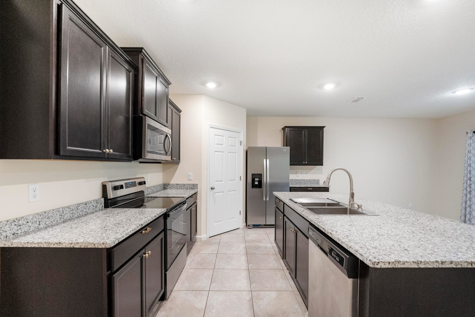 6007 NW Regent Street, Port St. Lucie, FL 34983 photo 4