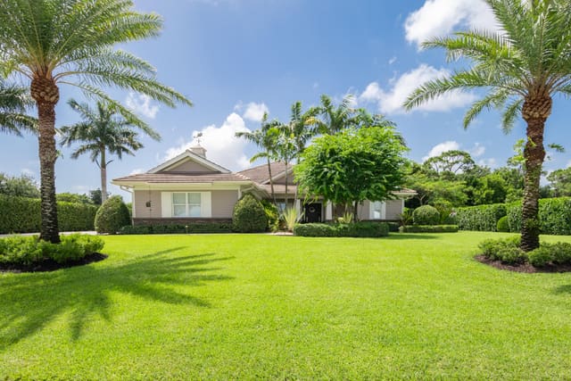 3420 SE Golf Trail, Stuart, FL 34997