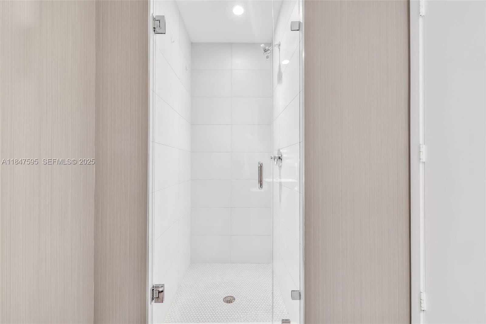 2900 NE 7th Avenue 2103, Miami, FL 33137 photo 16