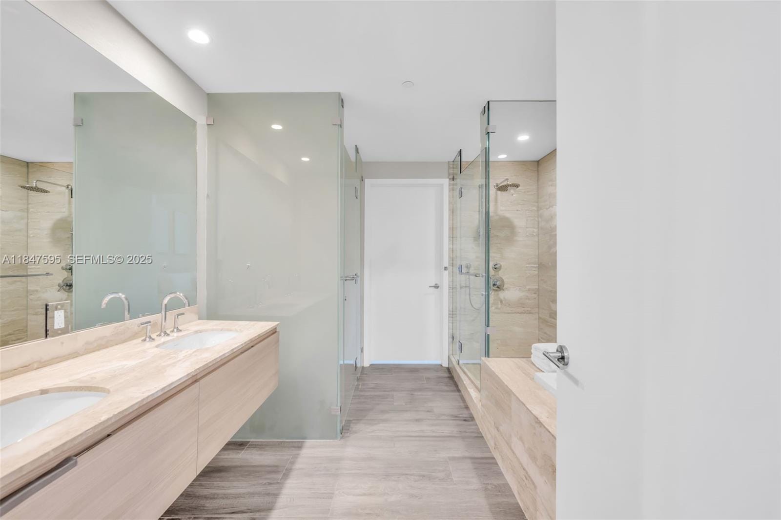 2900 NE 7th Avenue 2103, Miami, FL 33137 photo 22