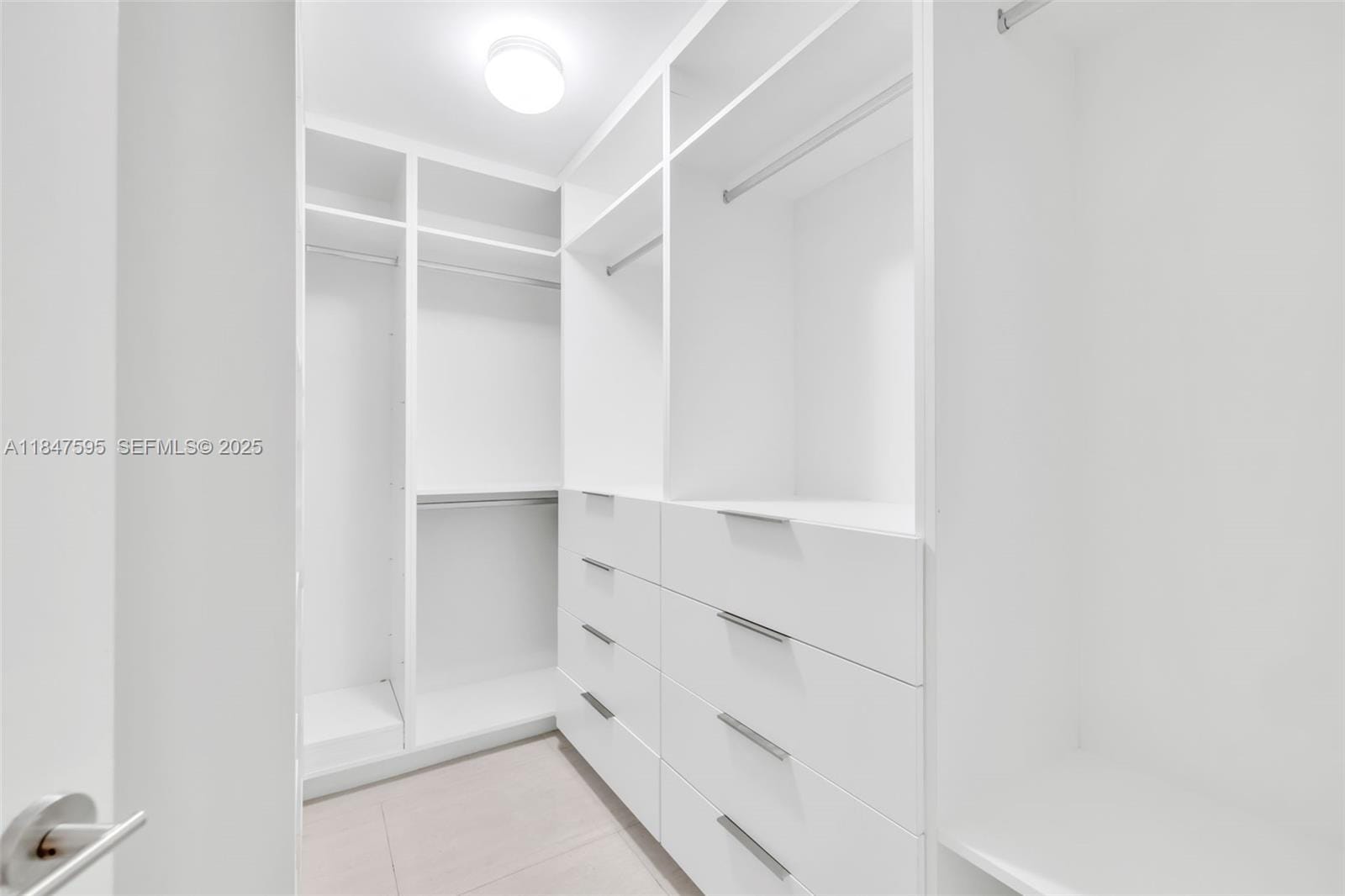 2900 NE 7th Avenue 2103, Miami, FL 33137 photo 24