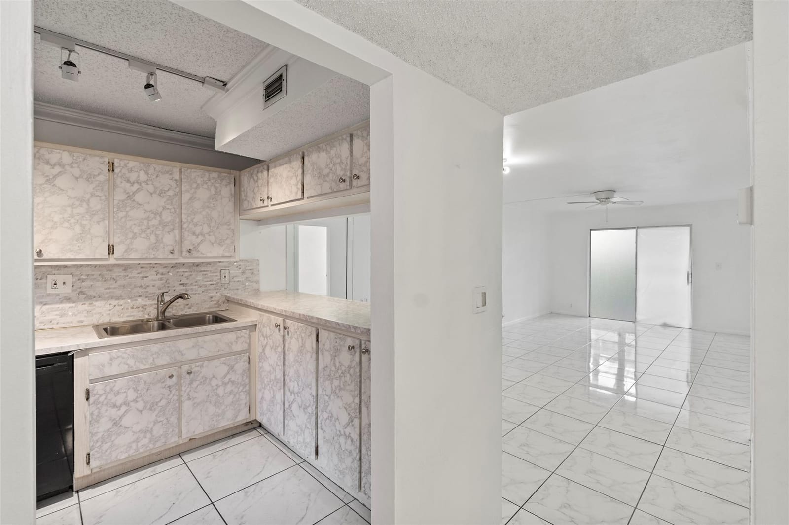 7610 Stirling Road A104, Davie, FL 33024 photo 9