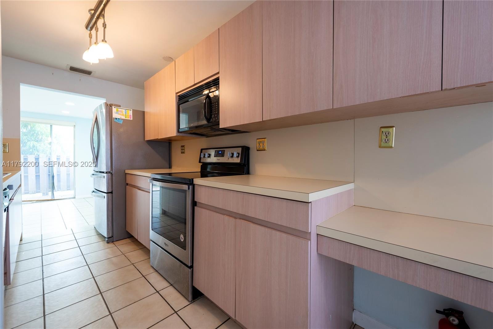 862 NW 81st Terrace 6, Plantation, FL 33324 photo 7