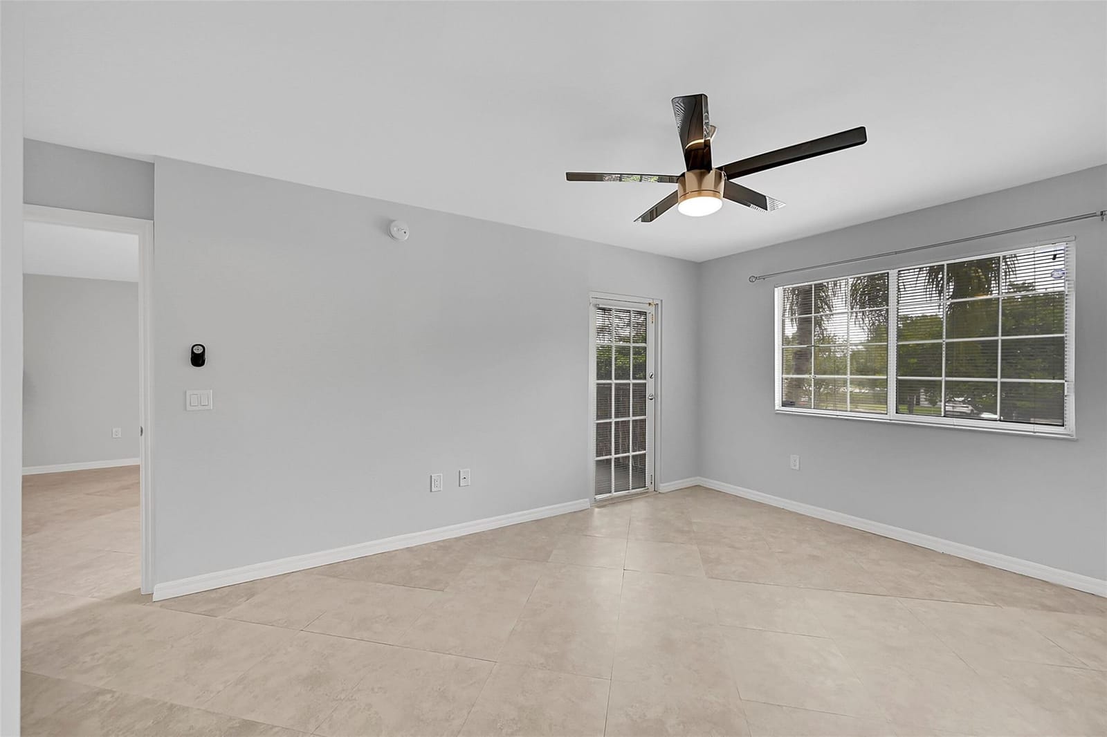 5005 Wiles Road 203, Coconut Creek, FL 33073 photo 17