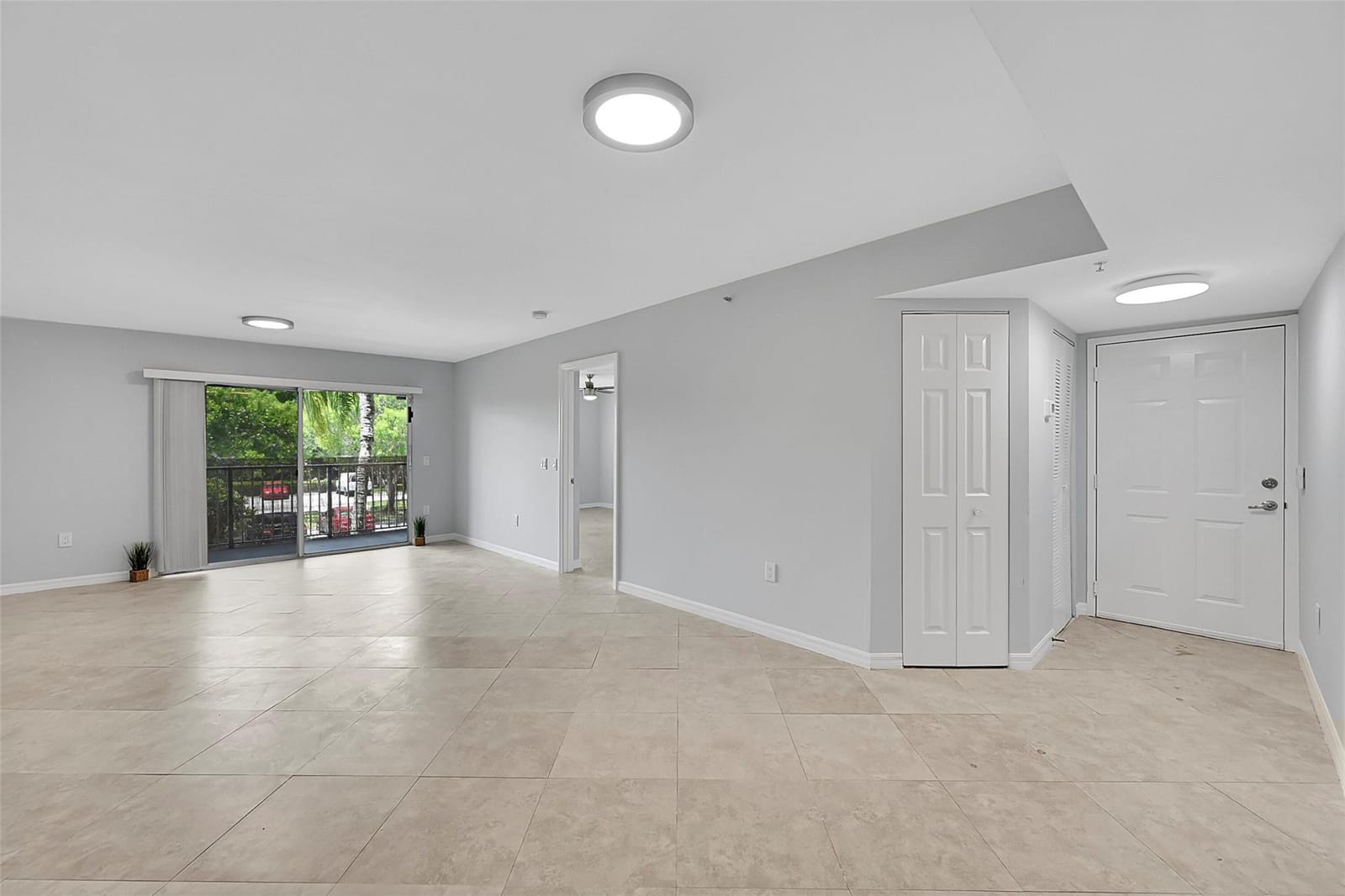 5005 Wiles Road 203, Coconut Creek, FL 33073 photo 22
