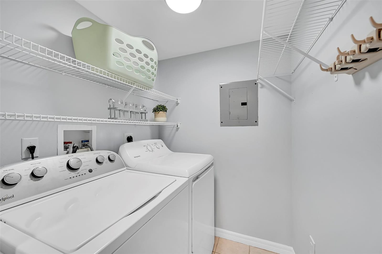 5005 Wiles Road 203 — photo 5