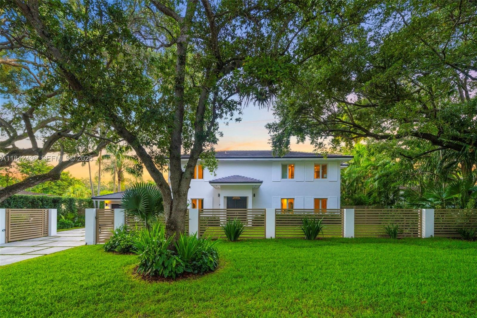 441 San Servando Avenue, Coral Gables, FL 33143 photo 1