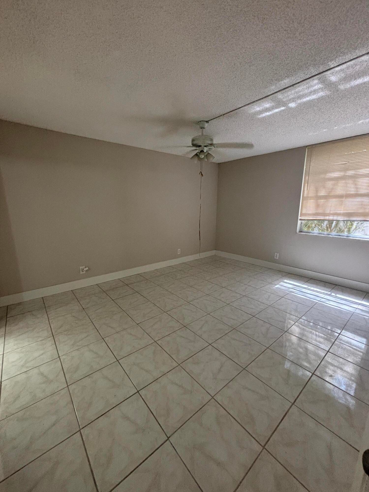400 Commodore Drive 101, Plantation, FL 33325 photo 6