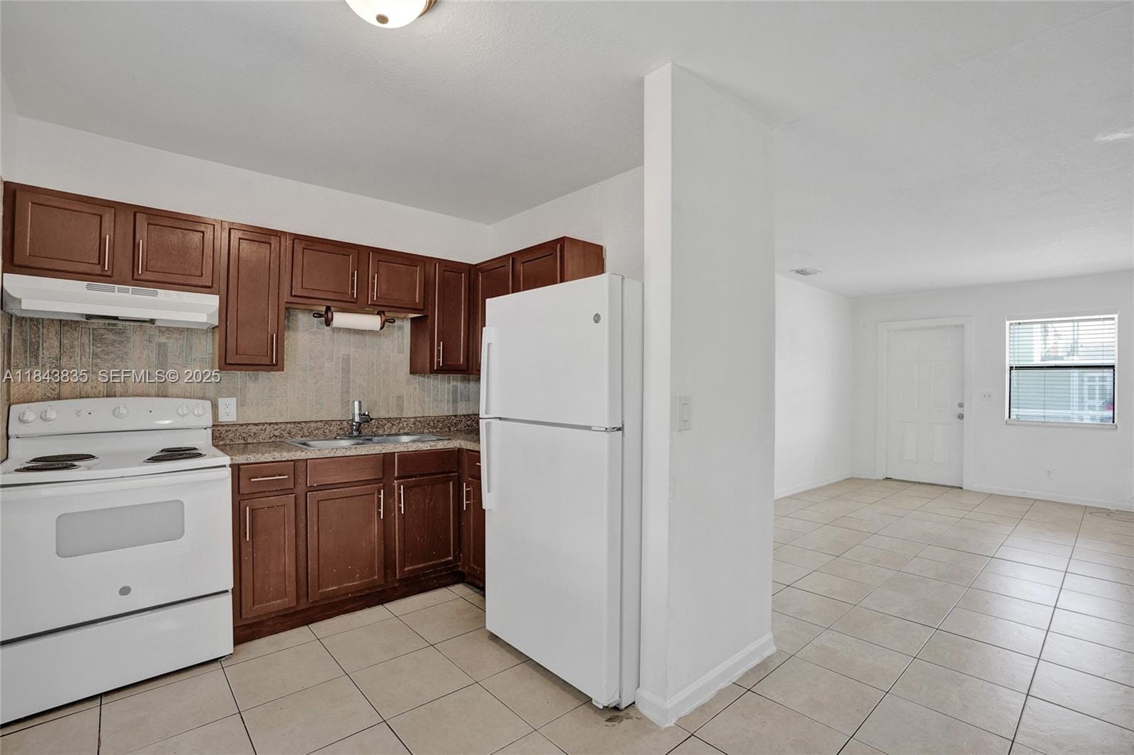 1200 W 31st Street — photo 2