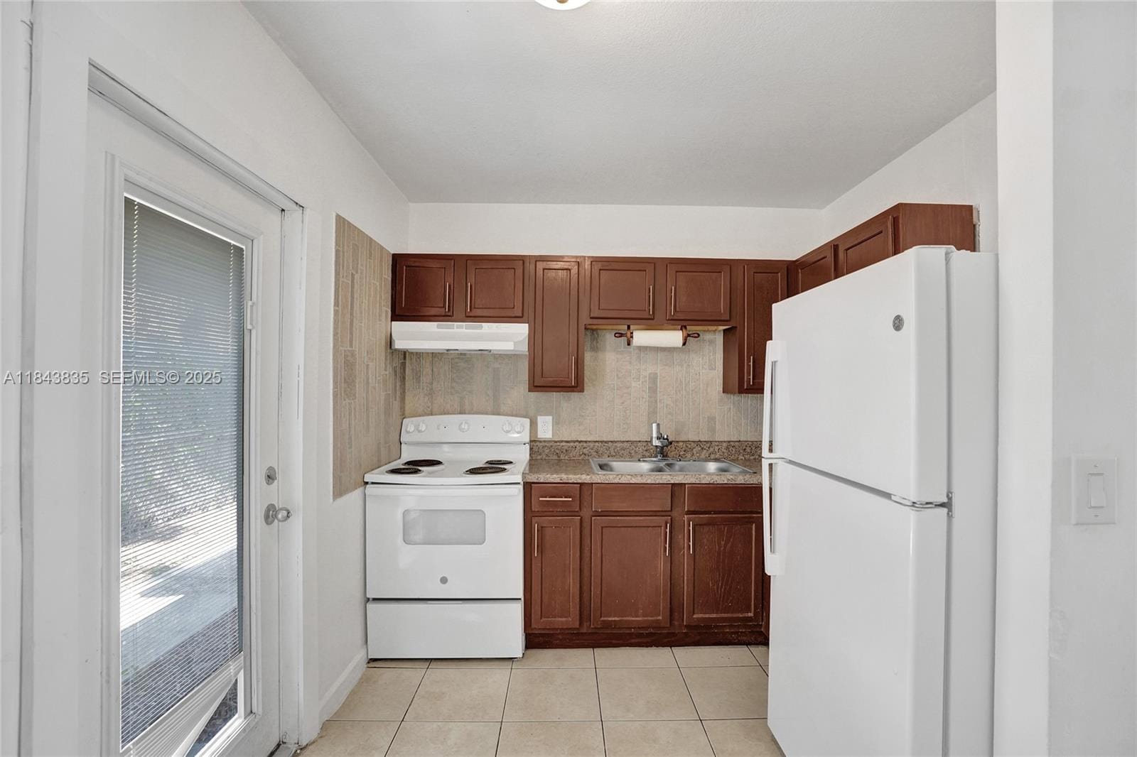 1200 W 31st Street — photo 4