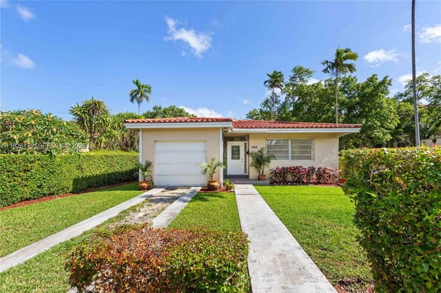 1242 Sevilla Avenue, sold in Coral Gable Country Club, Coral Gables, FL