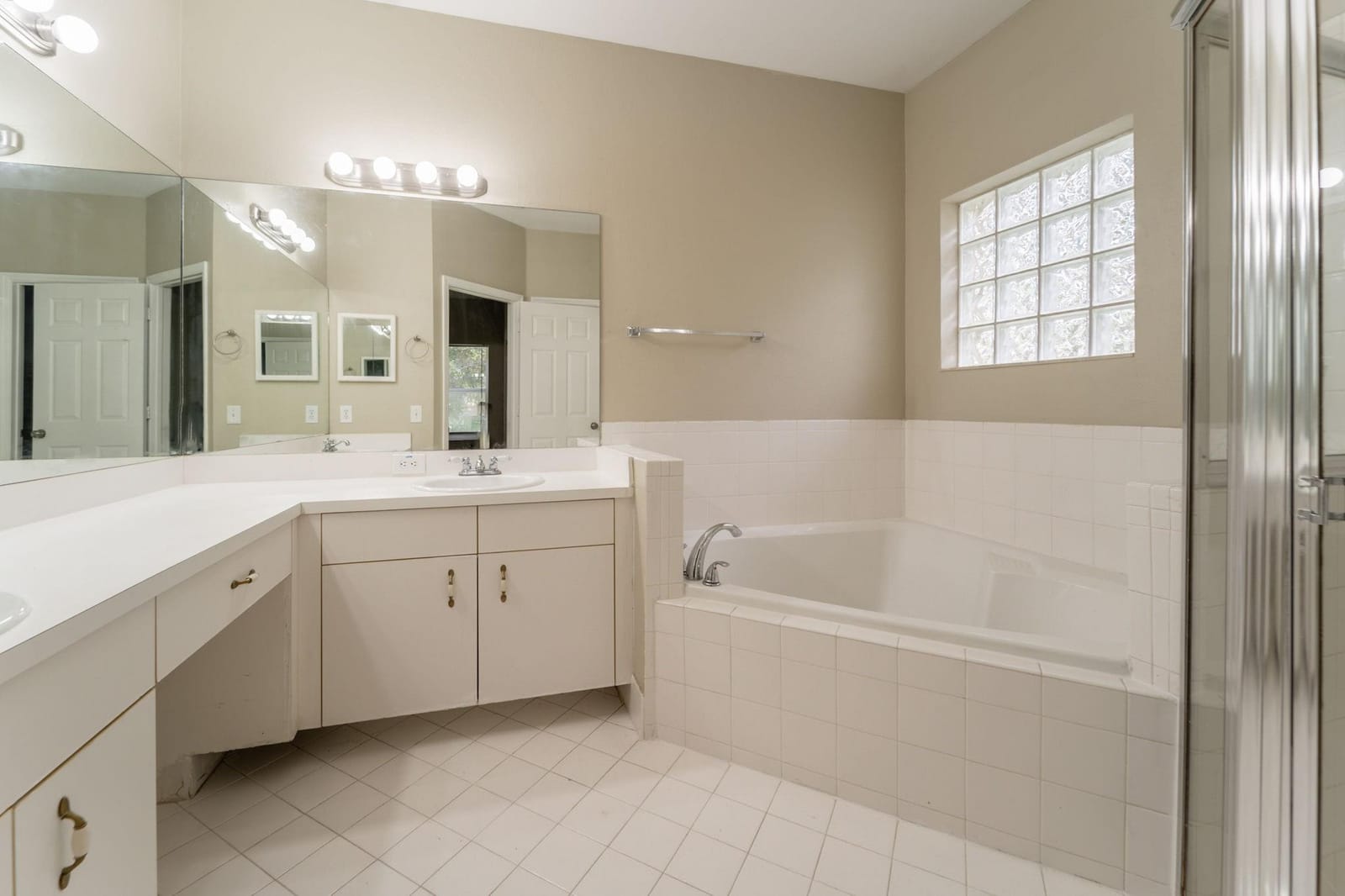 6051 NW 41st Drive, Coral Springs, FL 33067 photo 19