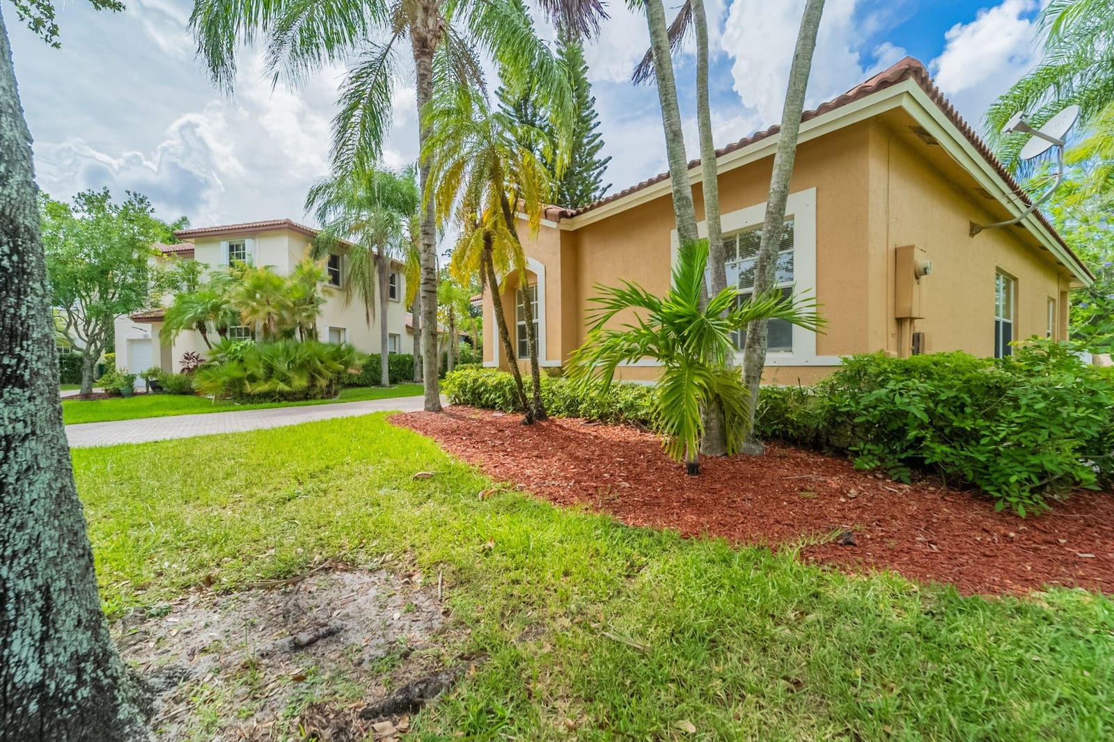 6051 NW 41st Drive — photo 4