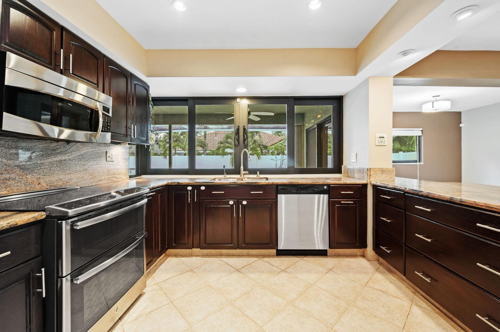 10291 NW 3rd Court, Plantation, FL 33324 photo 11