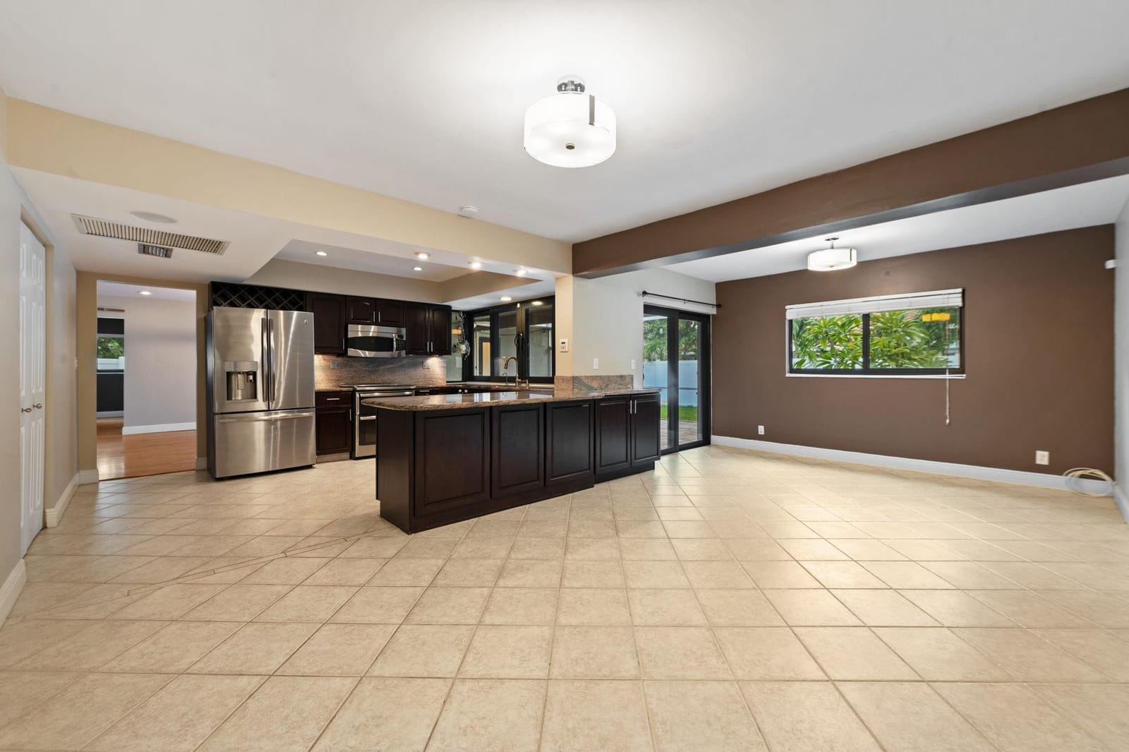 10291 NW 3rd Court, Plantation, FL 33324 photo 8