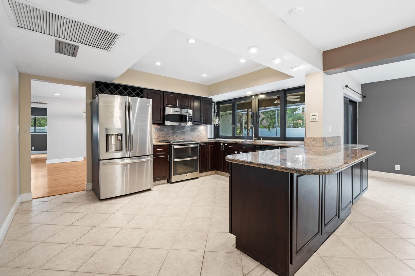 10291 NW 3rd Court, Plantation, FL 33324 photo 9