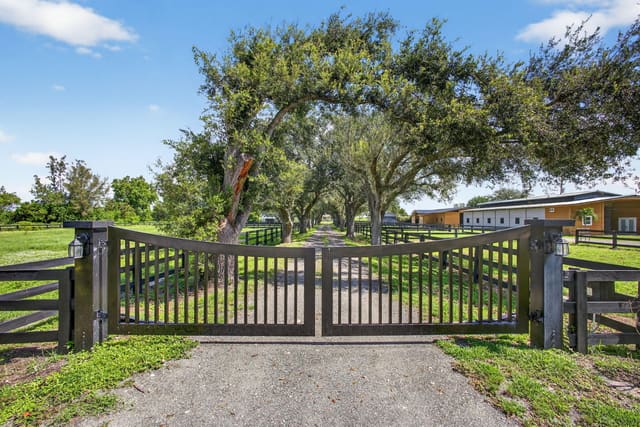 16229 Rustic Rd Road, Rustic Ranches, Wellington, FL