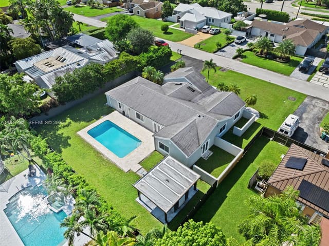 15530 SW 152nd Terrace, sold in Weitzer Shauna Meadows Se, Miami, FL