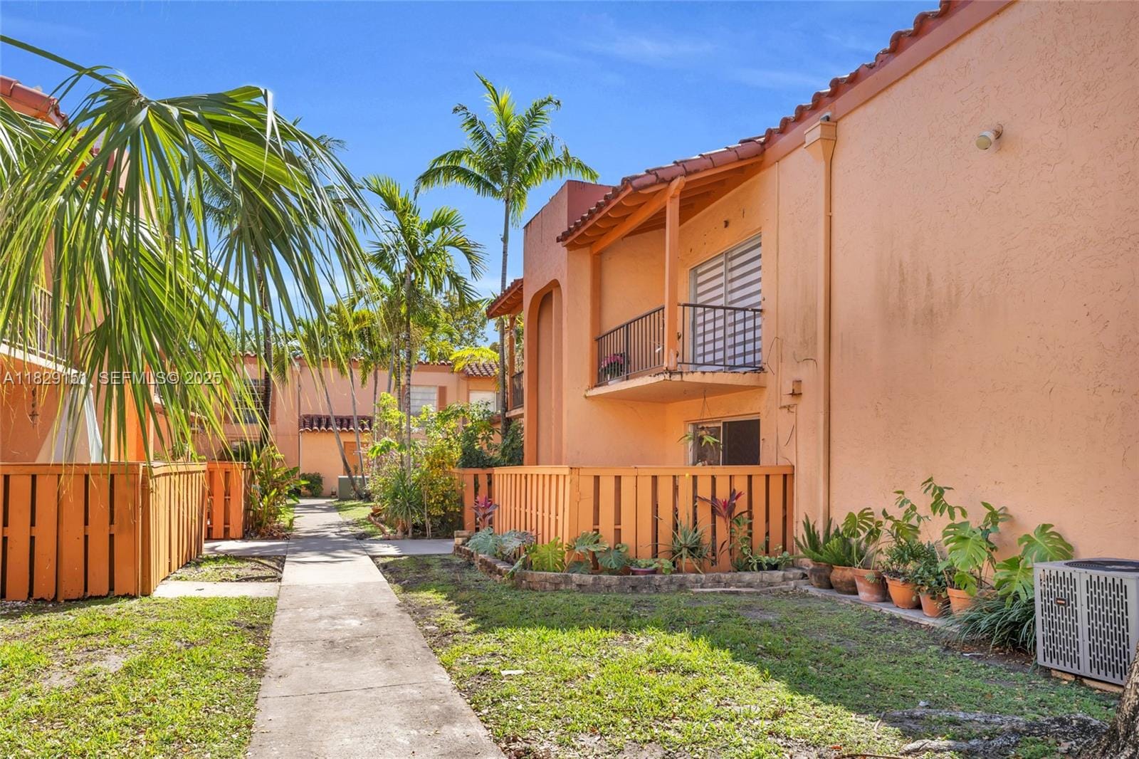 7115 Miami Lakes Drive N28, Miami Lakes, FL 33014
