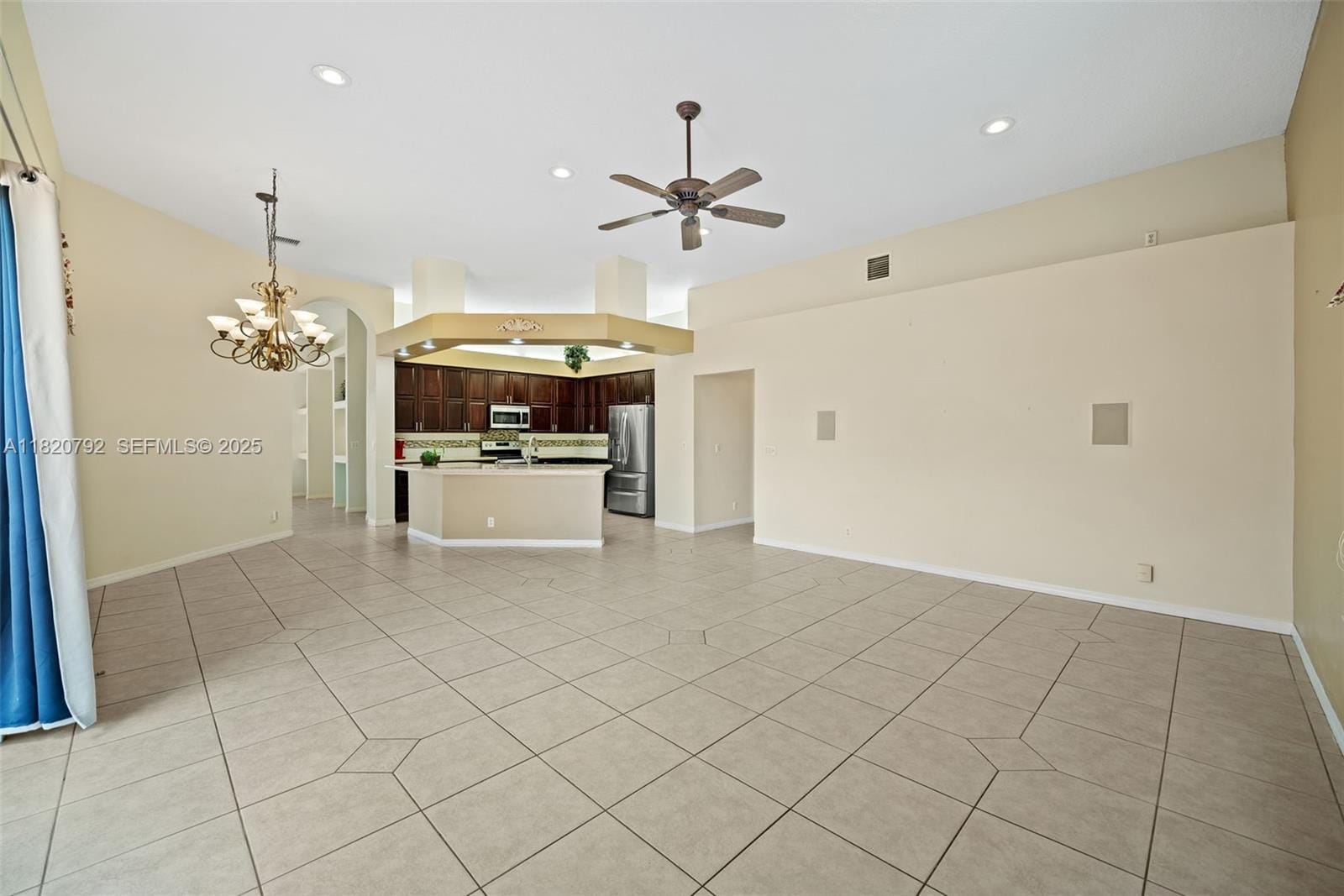 6946 Mariposa Cir Court — photo 12