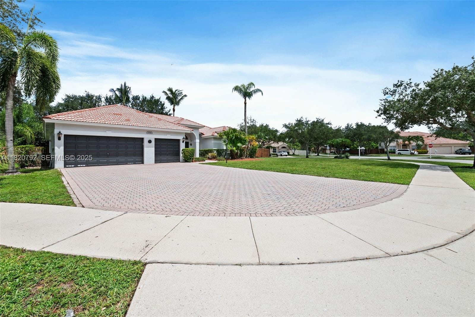 6946 Mariposa Cir Court — photo 3